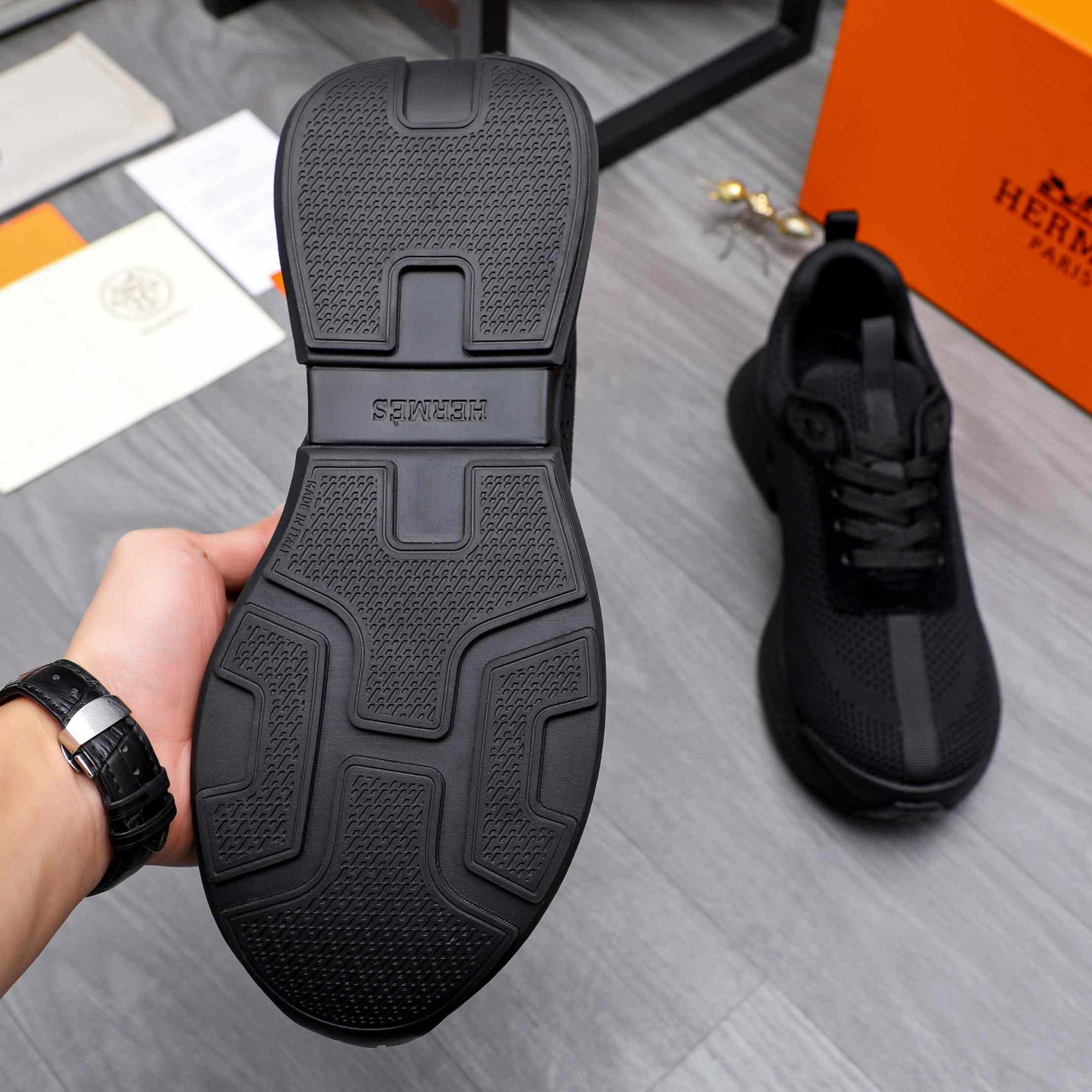 Hermes Sneaker - DopestKickz