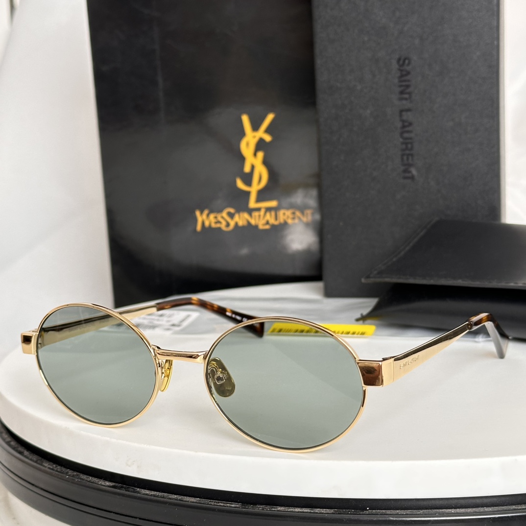 Saint Laurent Eyewear SL 692 oval-frame Sunglasses    - DopestKickz