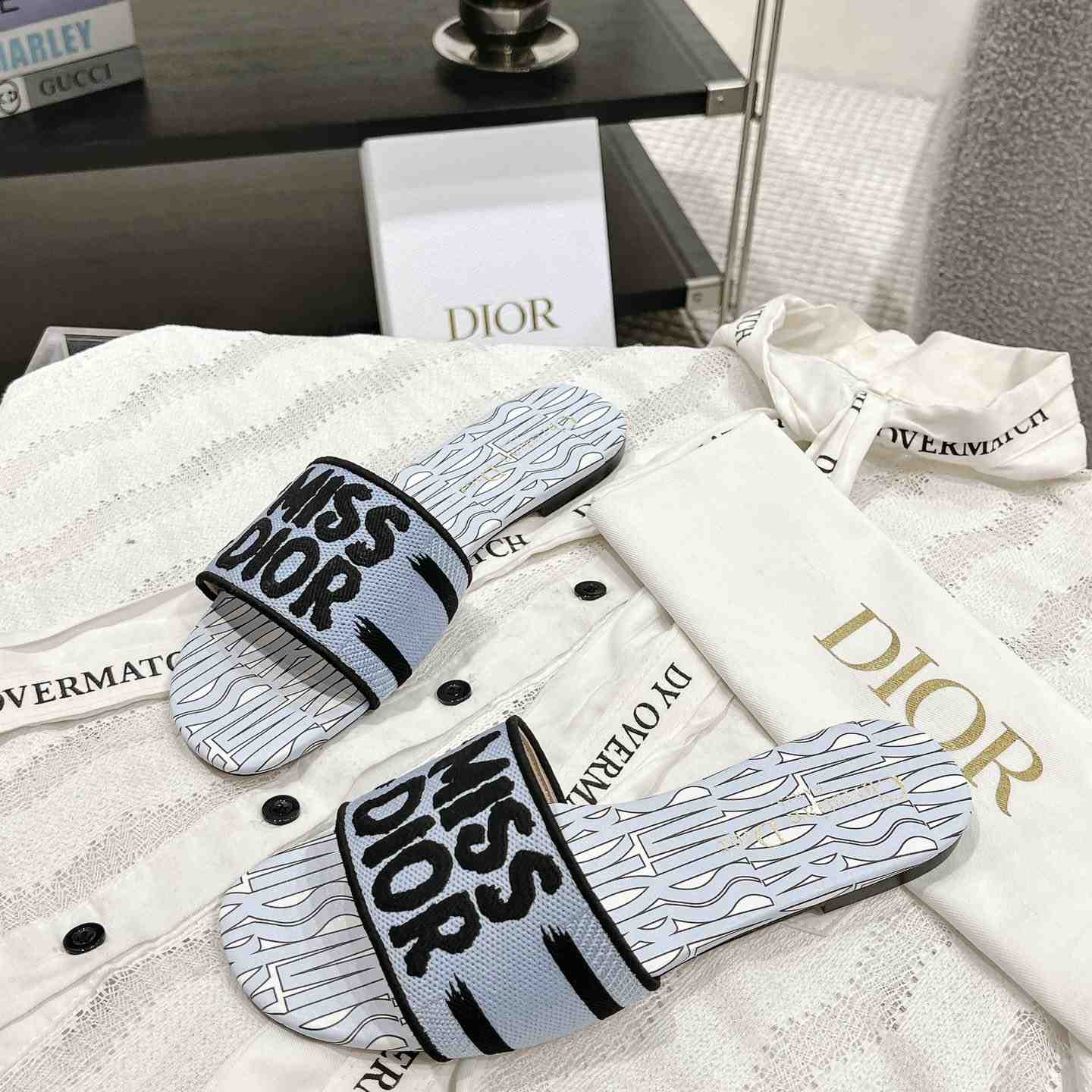 Dior Dway Slide  - DopestKickz