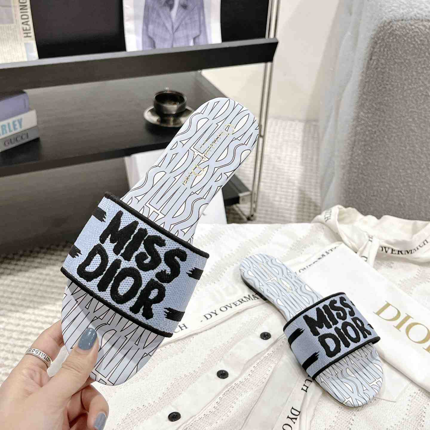 Dior Dway Slide  - DopestKickz