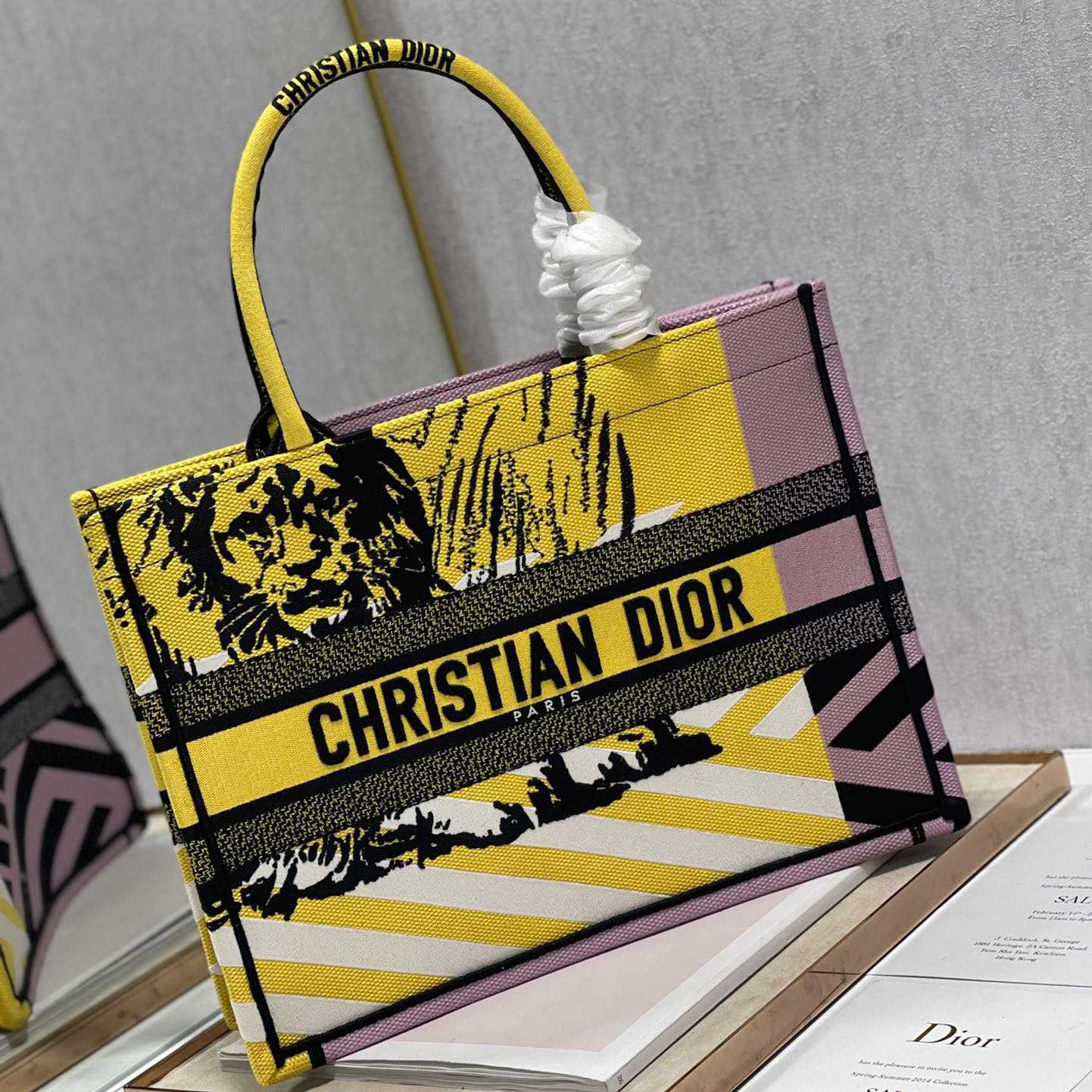 Dior Book Tote   36×28 cm - DopestKickz