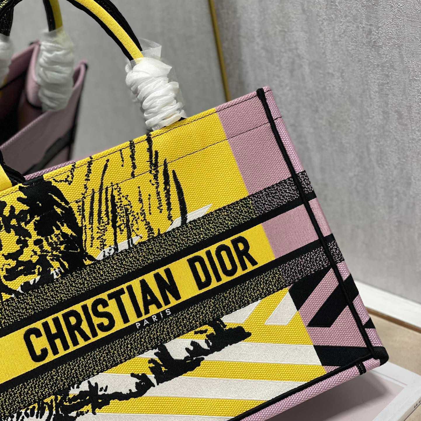 Dior Book Tote   36×28 cm - DopestKickz