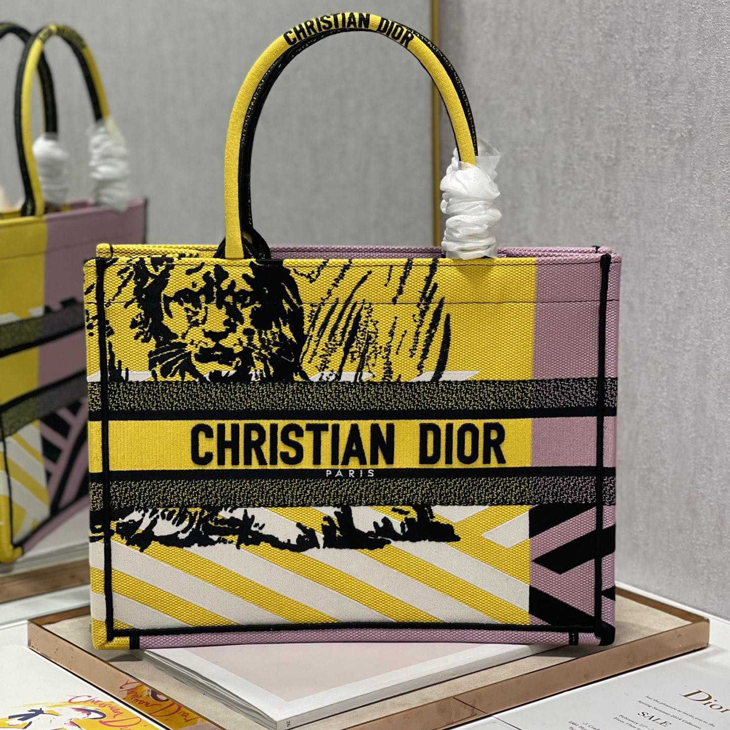 Dior Book Tote   36×28 cm - DopestKickz