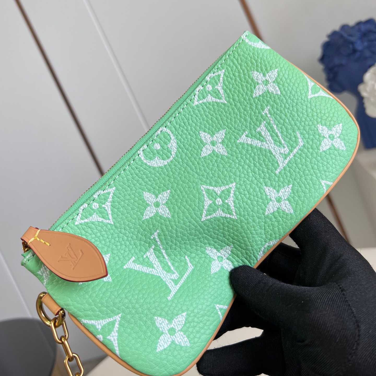 Louis Vuitton Speedy P9 Bandoulière 40   M24419 - DopestKickz