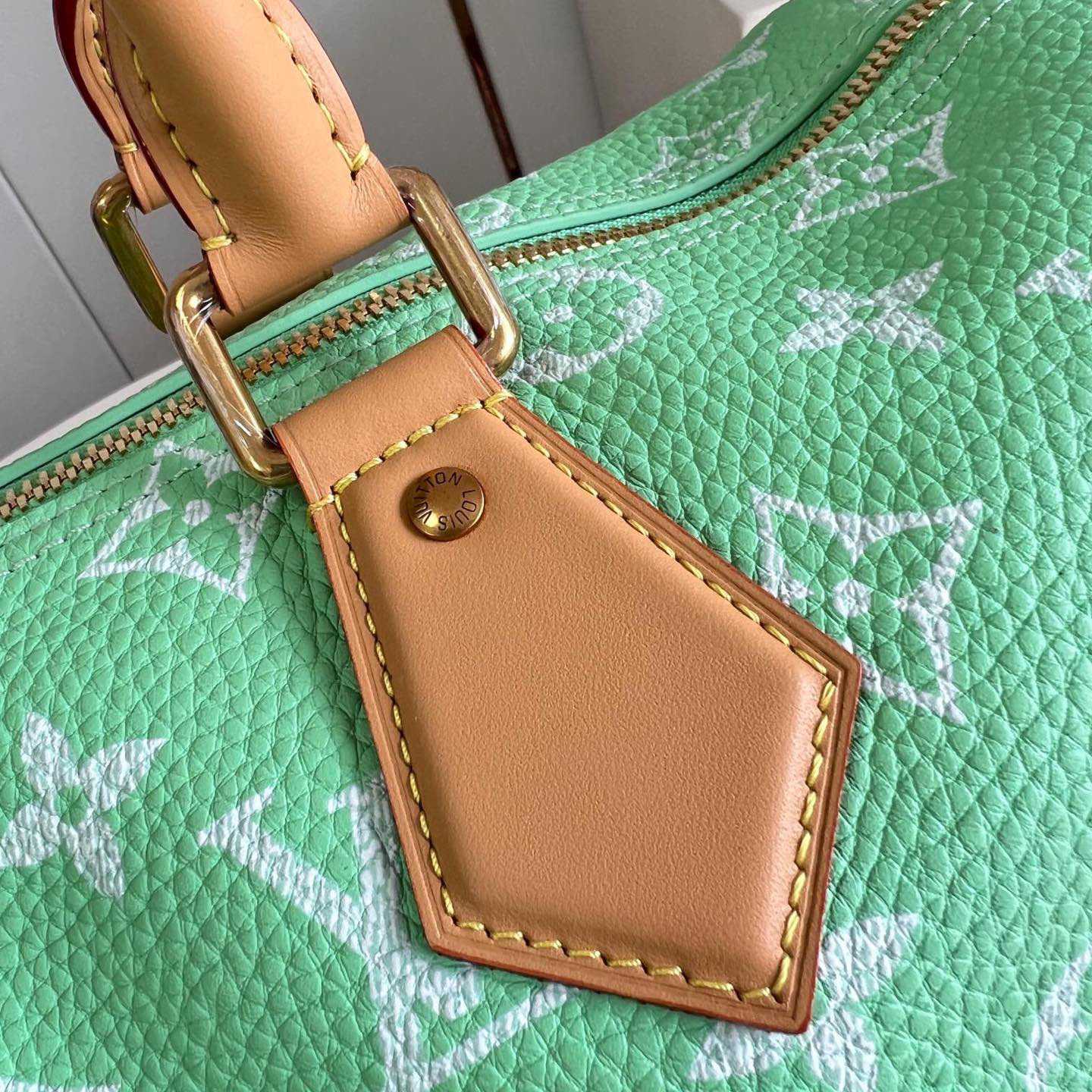 Louis Vuitton Speedy P9 Bandoulière 40   M24419 - DopestKickz