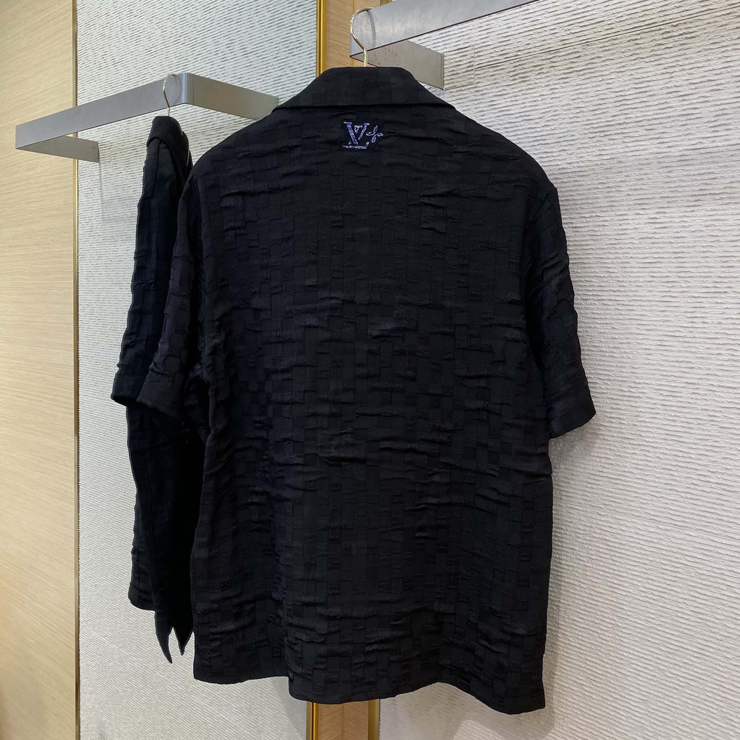 Louis Vuitton Graphic Jacquard Short-Sleeved Shirt  1AHCH7 - DopestKickz