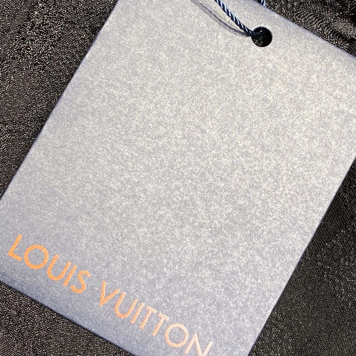 Louis Vuitton Graphic Jacquard Short-Sleeved Shirt  1AHCH7 - DopestKickz