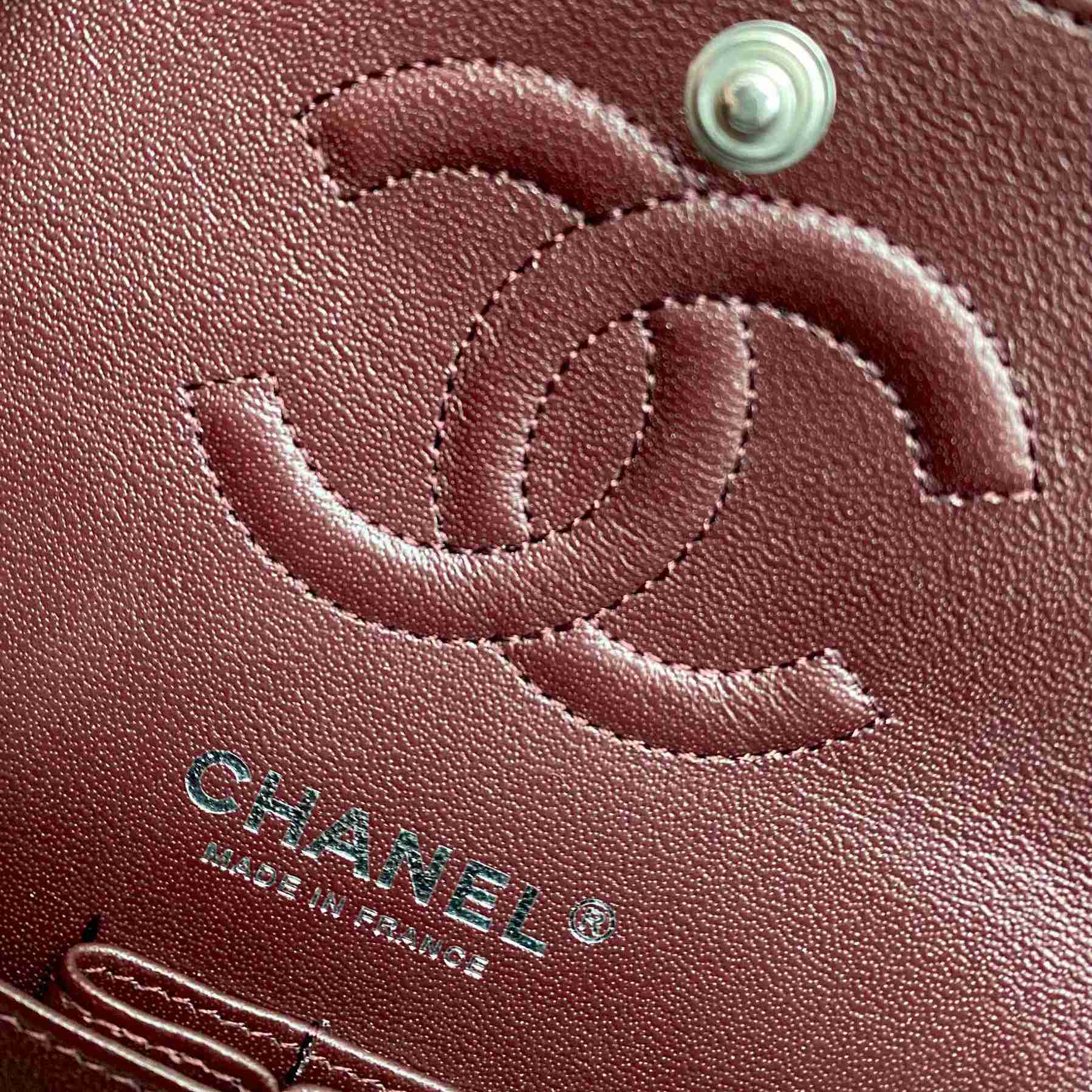 Chanel A01112 Bag - DopestKickz