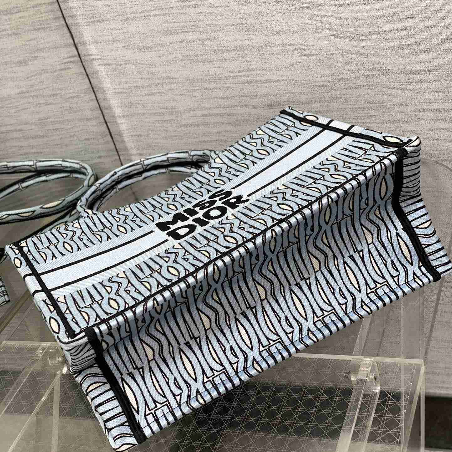Dior 'Miss Dior 'Book Tote    36*18*28cm - DopestKickz