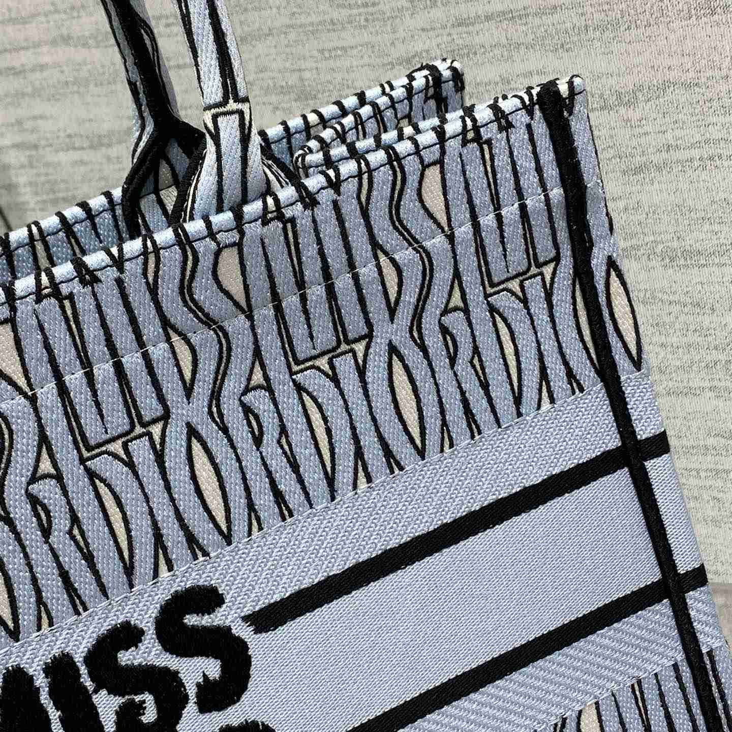 Dior 'Miss Dior 'Book Tote    36*18*28cm - DopestKickz