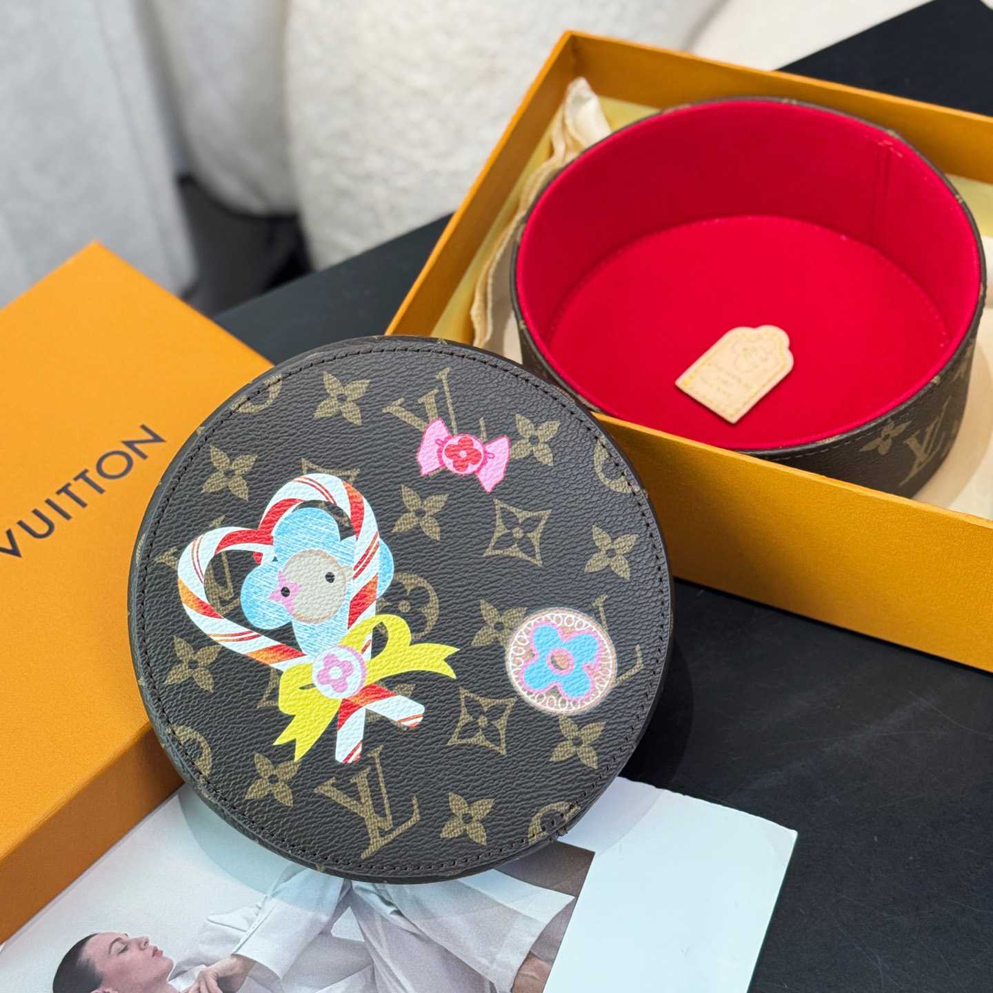 Louis Vuitton Vivienne Candy Box   GI1169 - DopestKickz