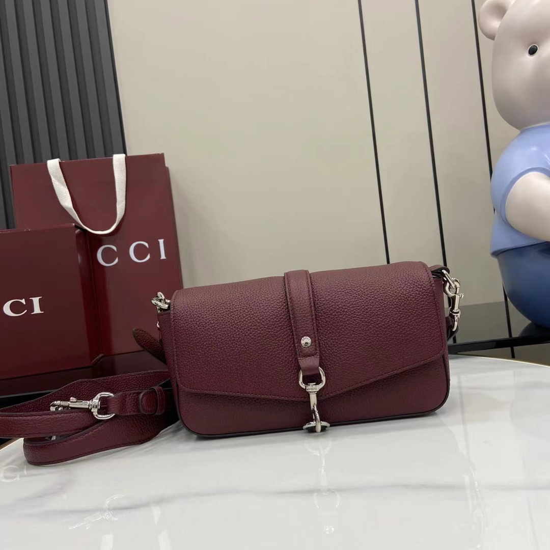 Gucci Small Crossbody Bag With Hook Closure - DopestKickz