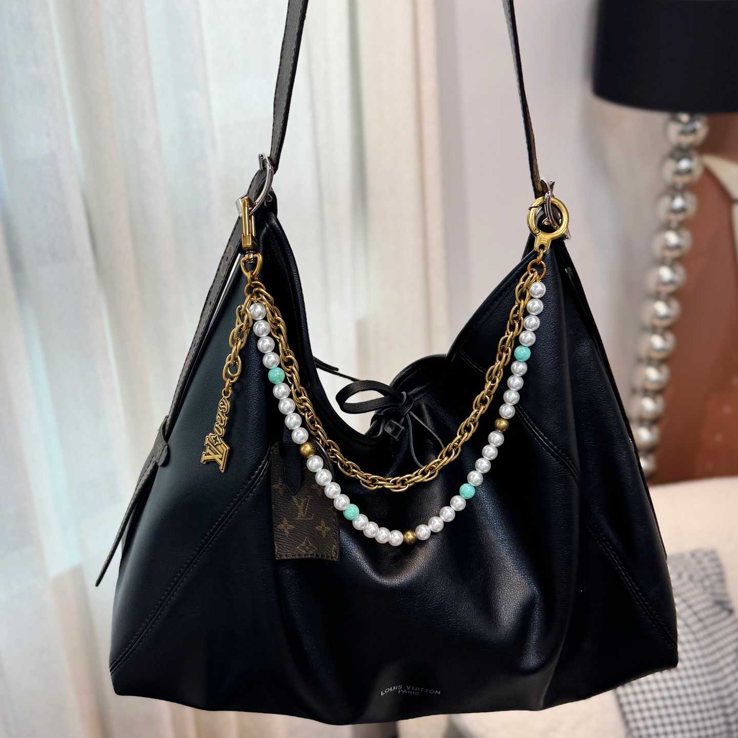 Louis Vuitton Pearls Chain Belt and Bag Charm   M02097 - DopestKickz