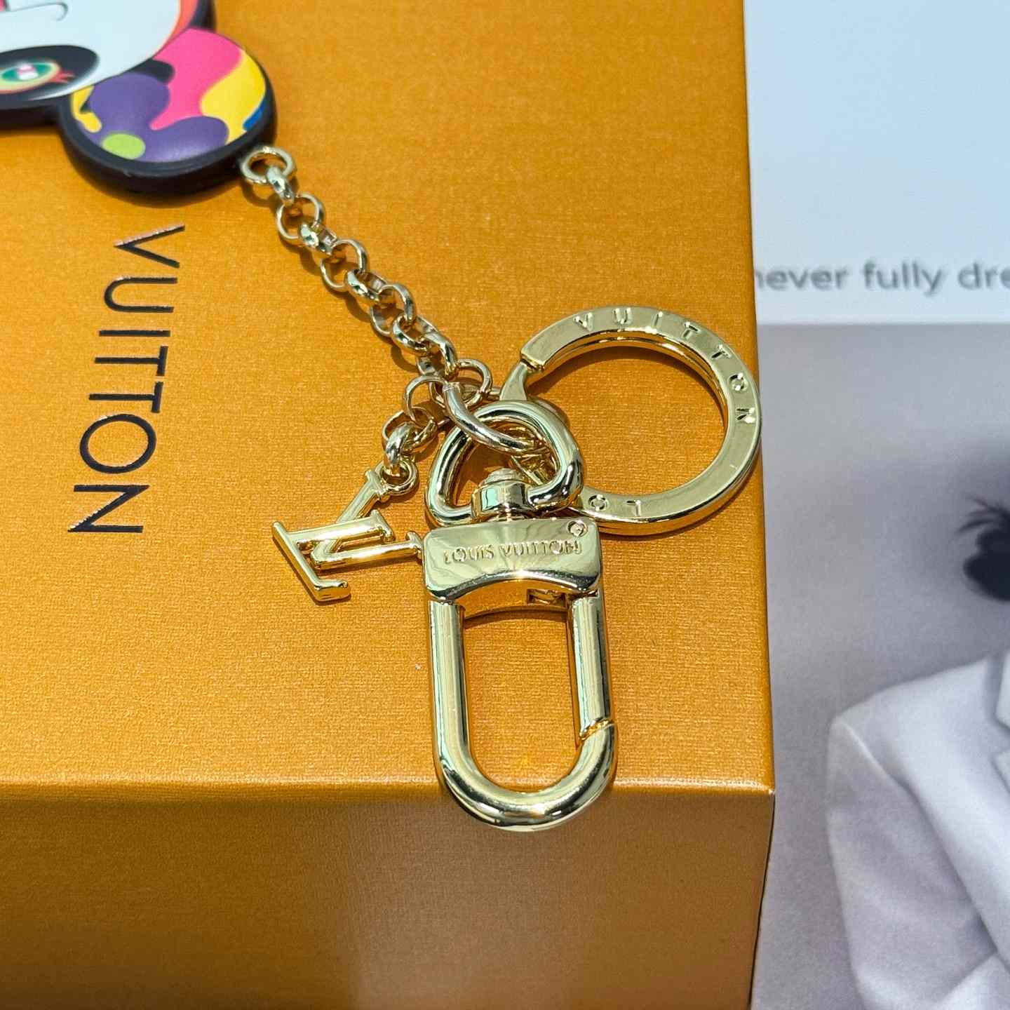 Louis Vuitton LV x TM Superflat Panda Key Holder   M02467 - DopestKickz
