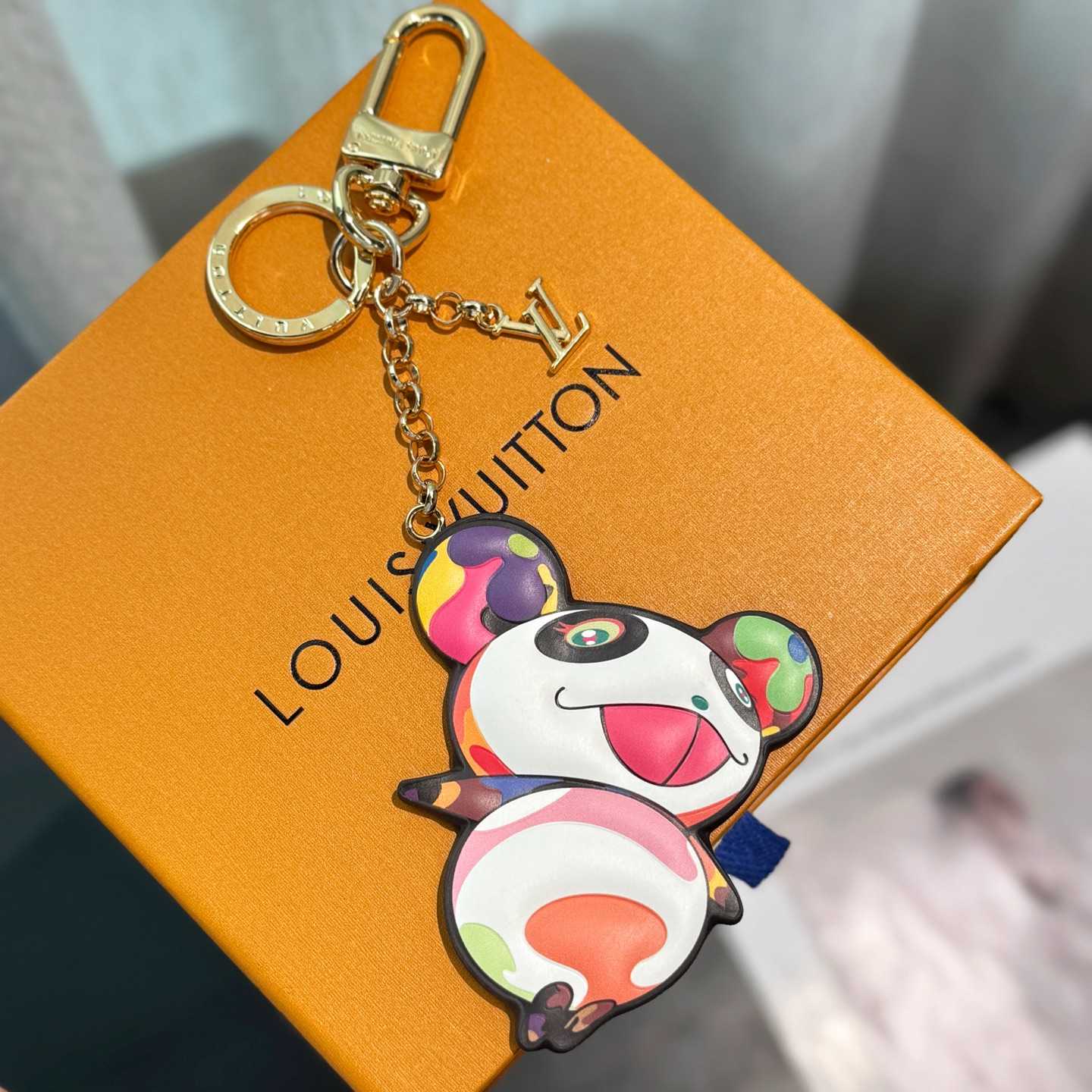 Louis Vuitton LV x TM Superflat Panda Key Holder   M02467 - DopestKickz