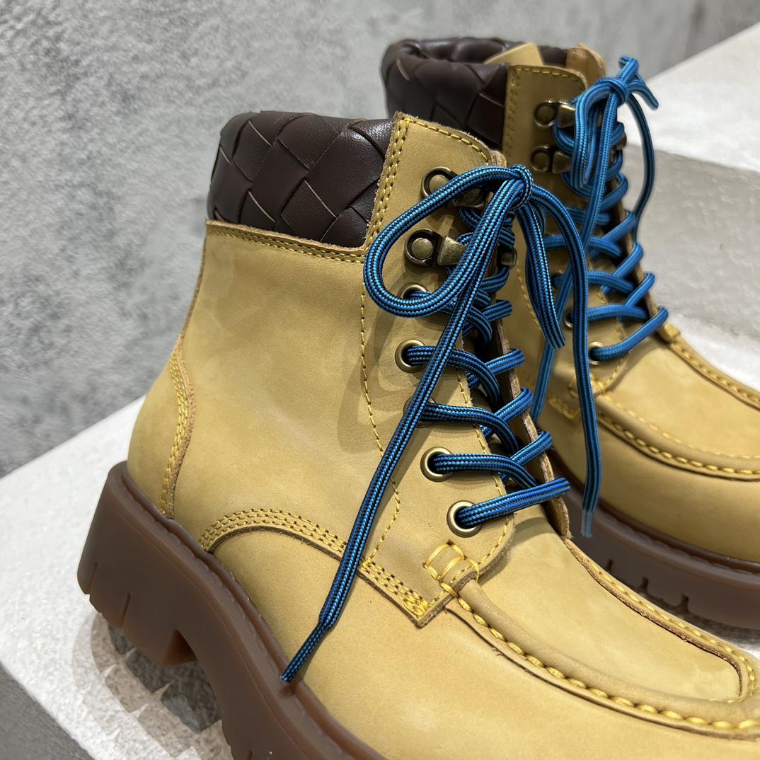 Bottega Veneta Haddock Lace-Up Ankle Boot - DopestKickz