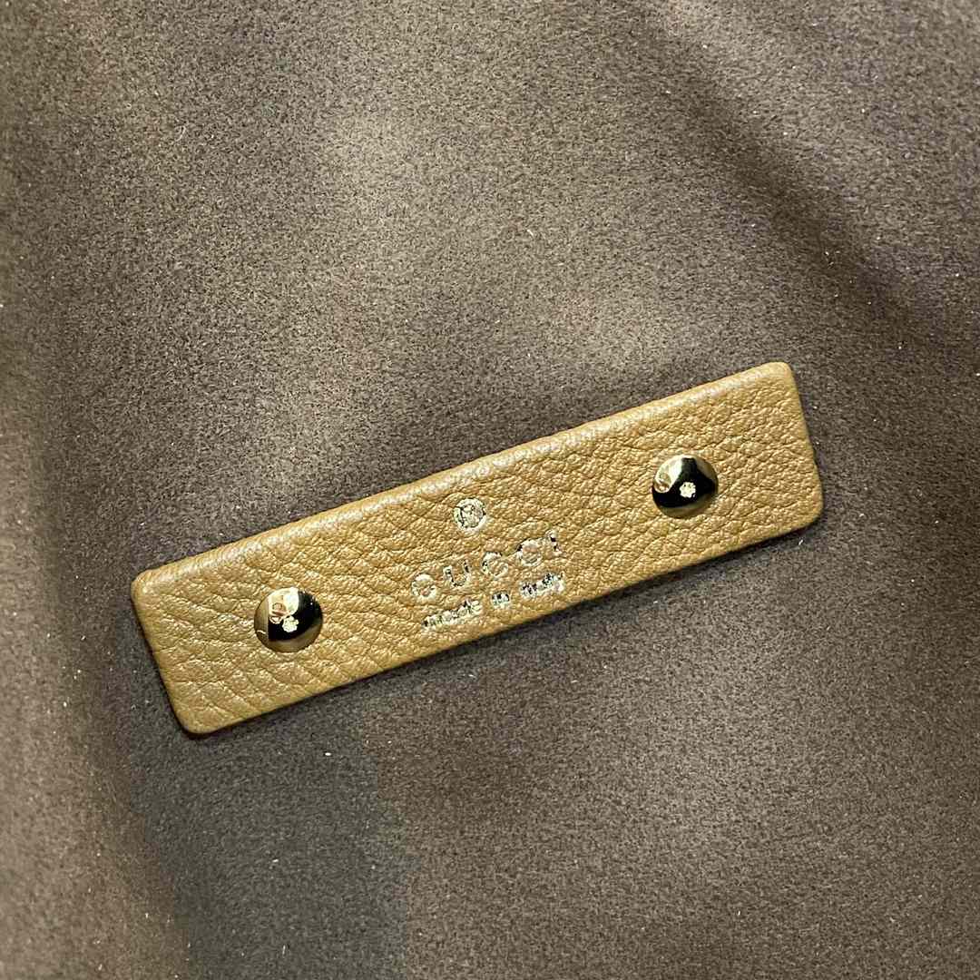 Gucci Softbit Maxi Shoulder Bag - DopestKickz