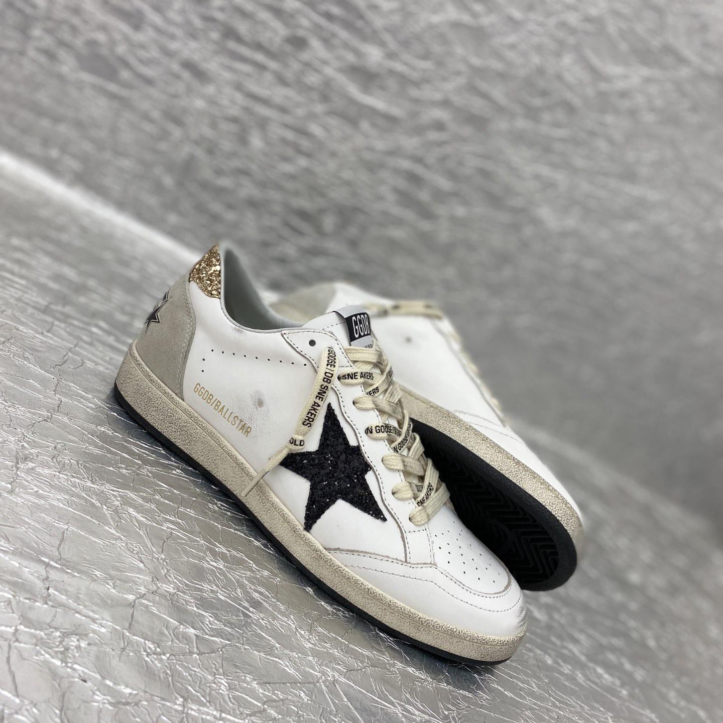 Golden Goose Sneakers - DopestKickz