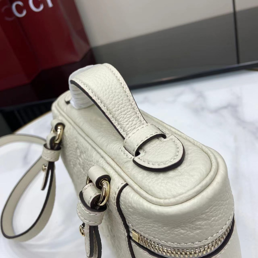 Gucci GG Emblem Small Bag - DopestKickz