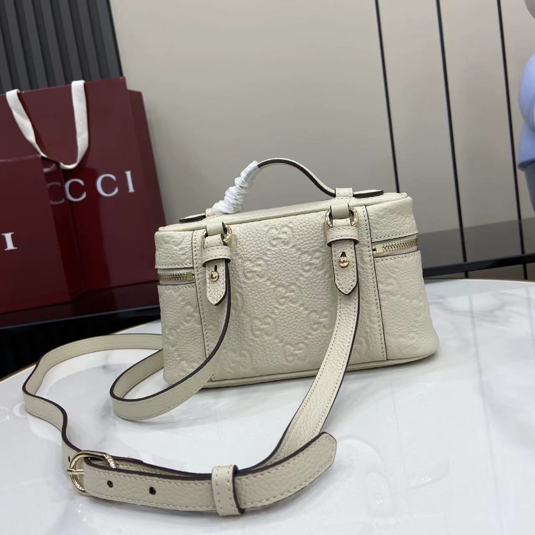 Gucci GG Emblem Small Bag - DopestKickz