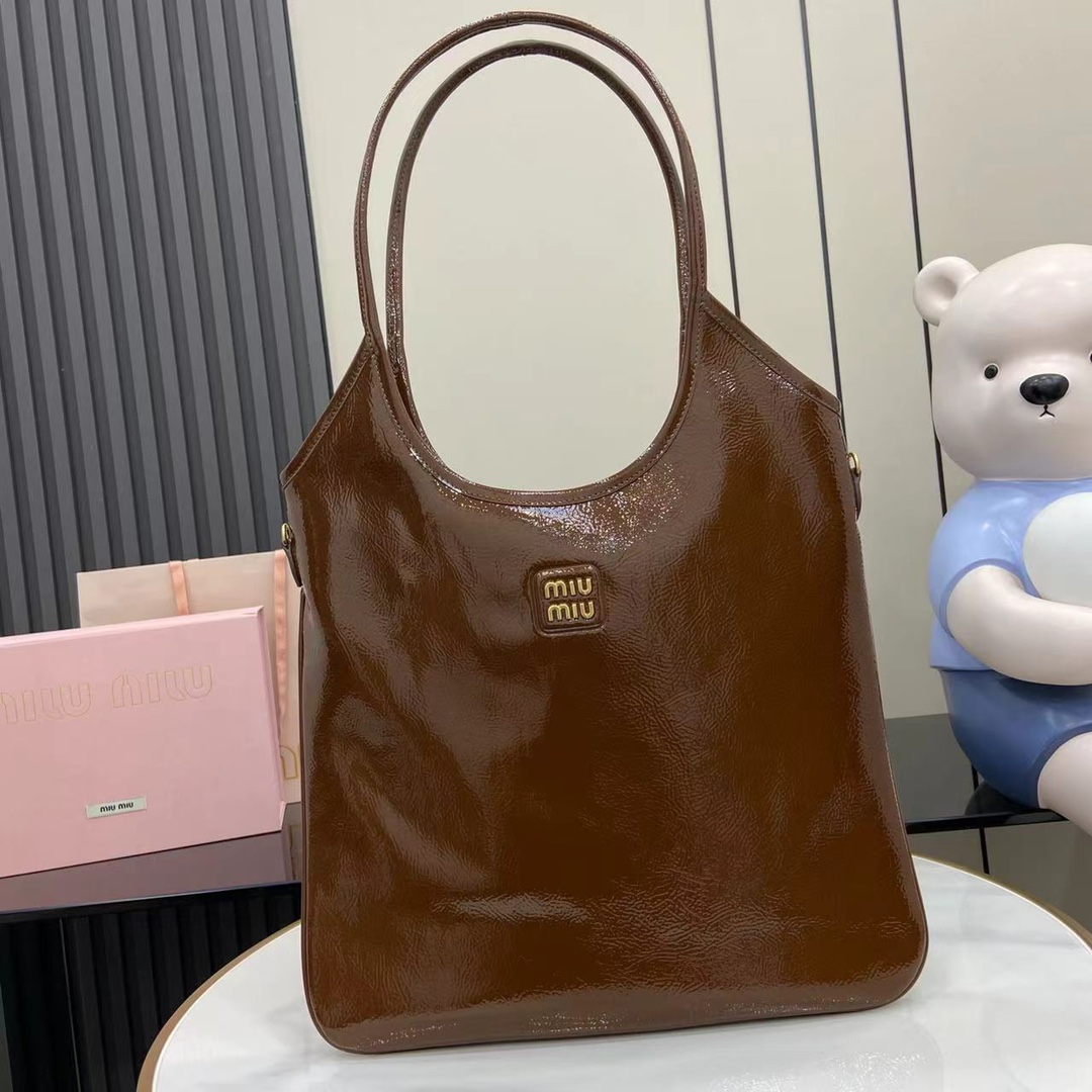 Miu Miu IVY Leather Bag - DopestKickz