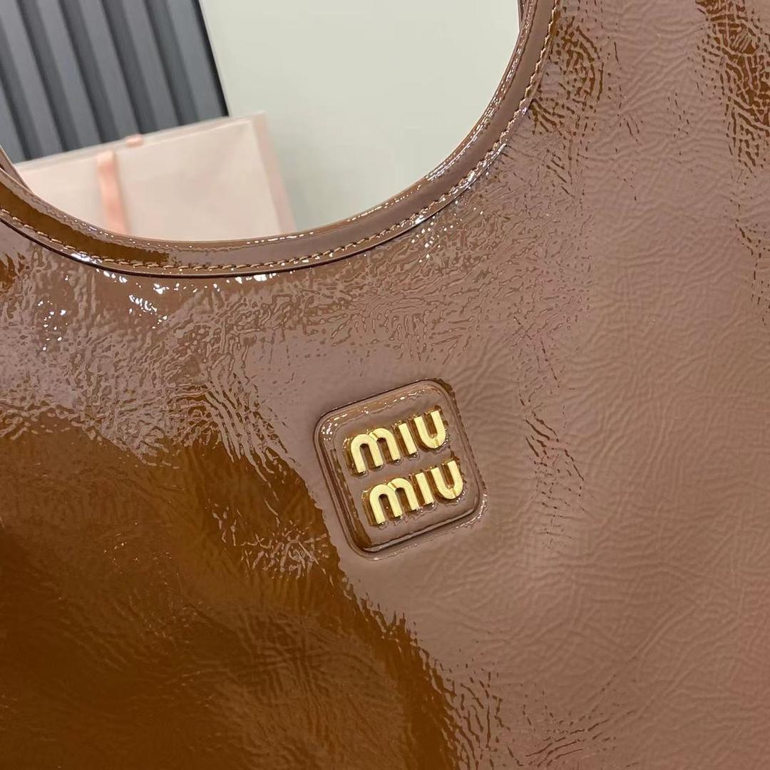 Miu Miu IVY Leather Bag - DopestKickz