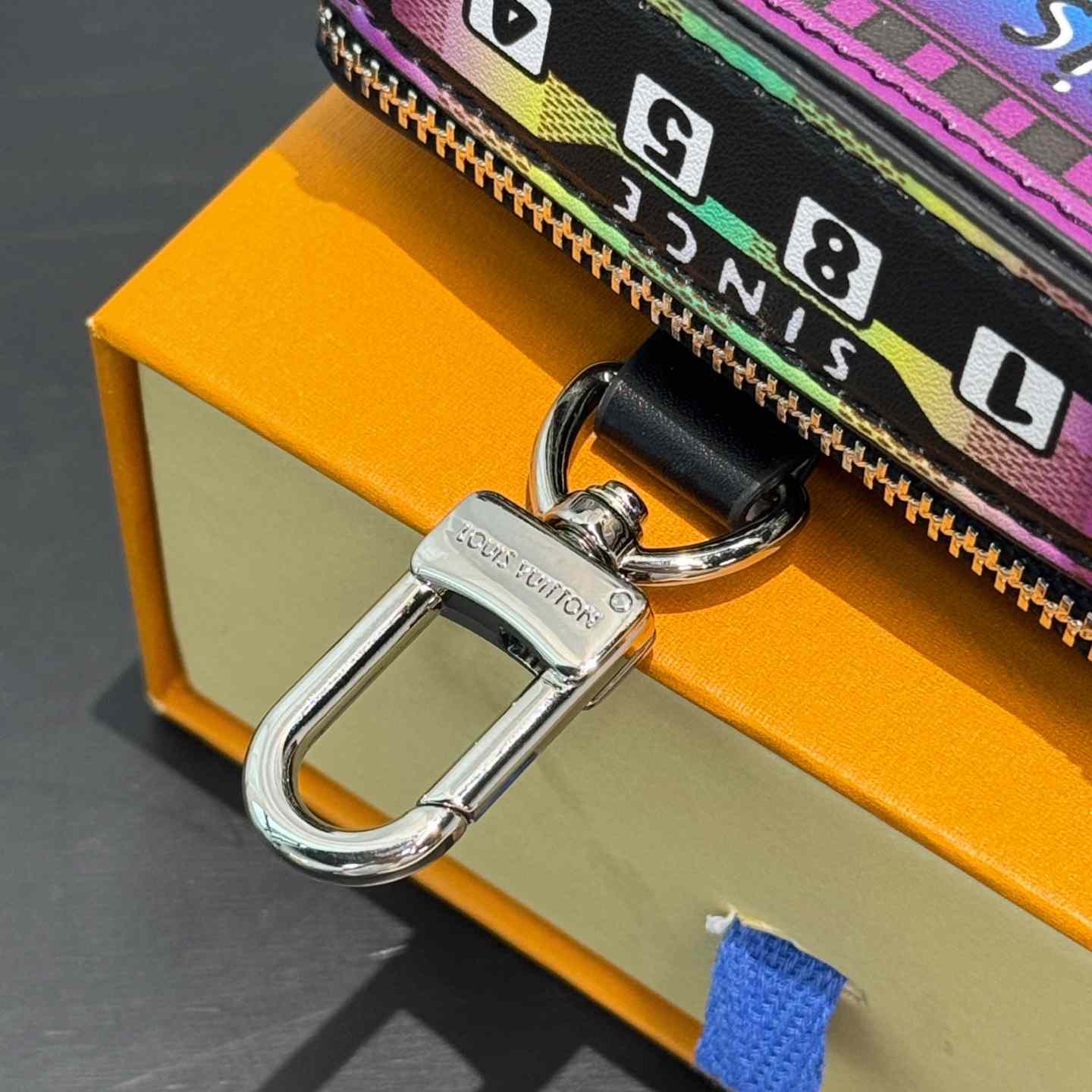Louis Vuitton LV Stereo Bag Charm   M02395 - DopestKickz