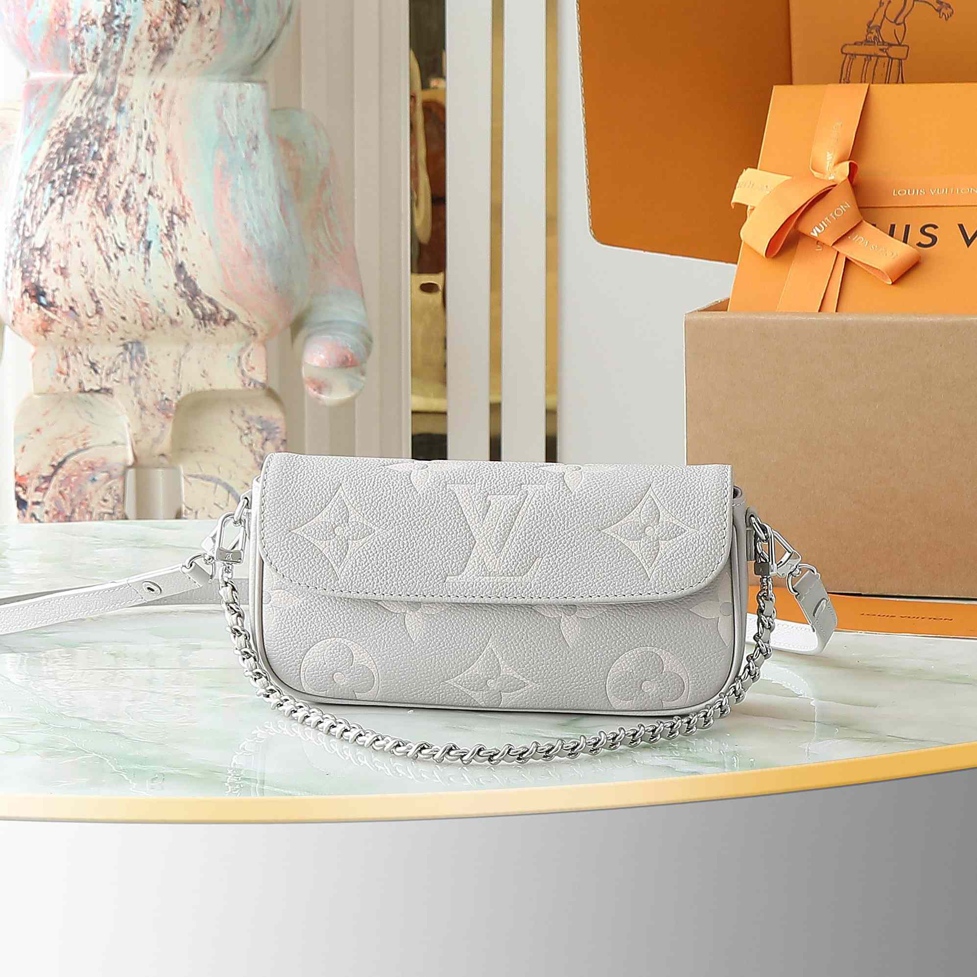 Louis Vuitton Wallet on Chain Ivy    M14225 - DopestKickz