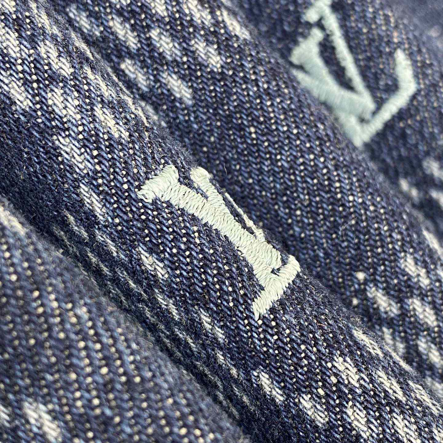 Louis Vuitton Embroidered Damier Denim Shorts  1AFVO5 - DopestKickz