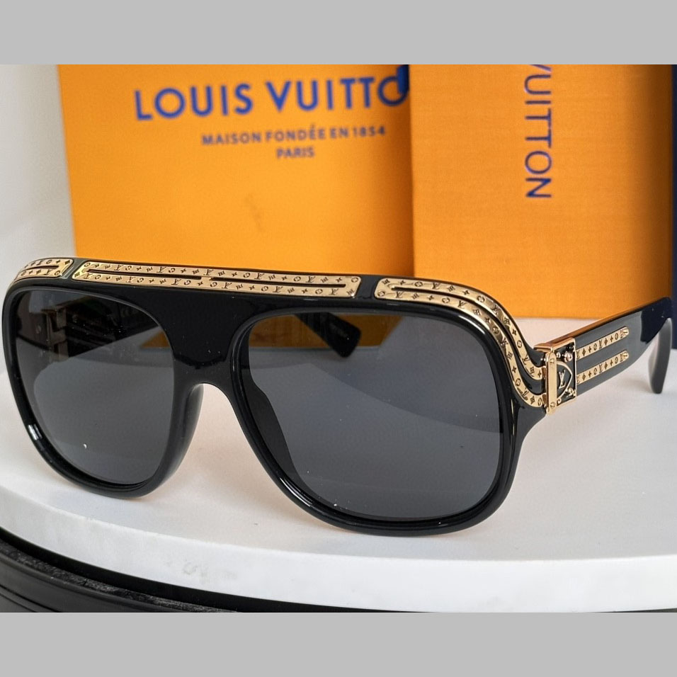Louis Vuitton Sunglasses   - DopestKickz