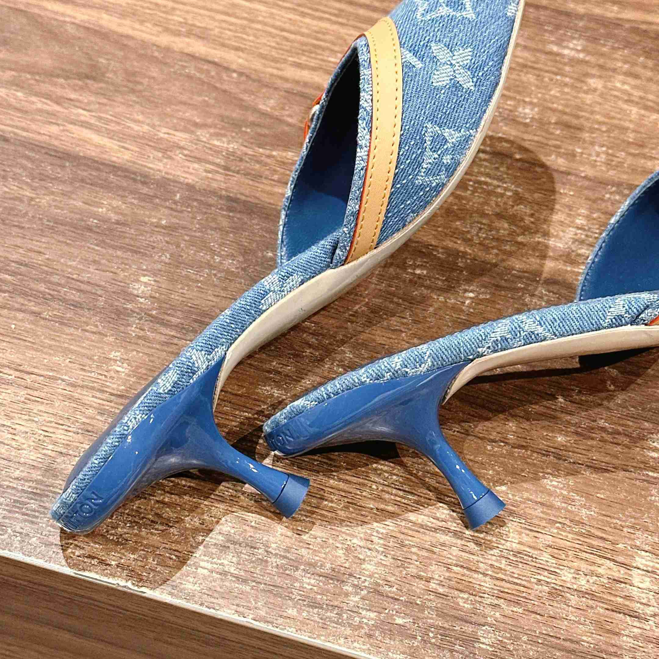 Louis Vuitton LV x TM 6AM Mule    - DopestKickz