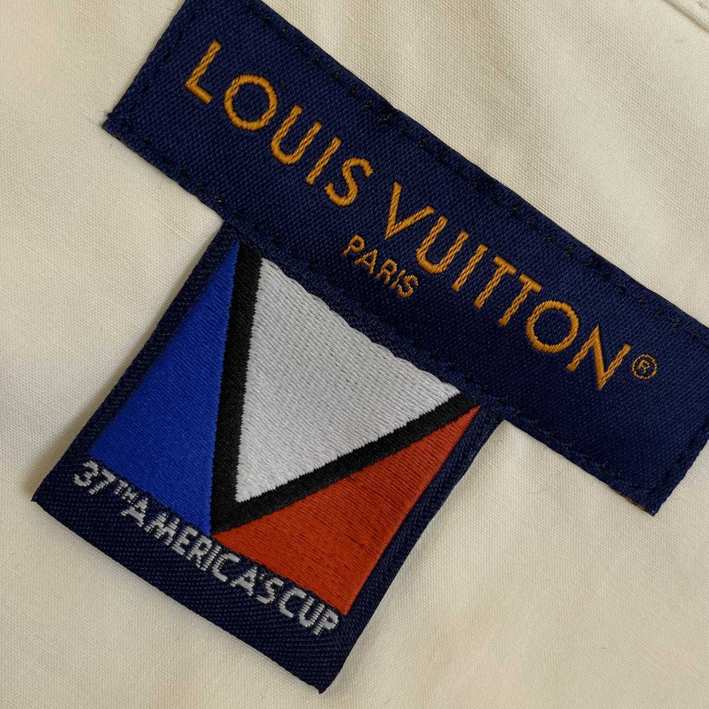 Louis Vuitton Embellished Open Collar Long-Sleeved Shirt   1AFVQQ - DopestKickz