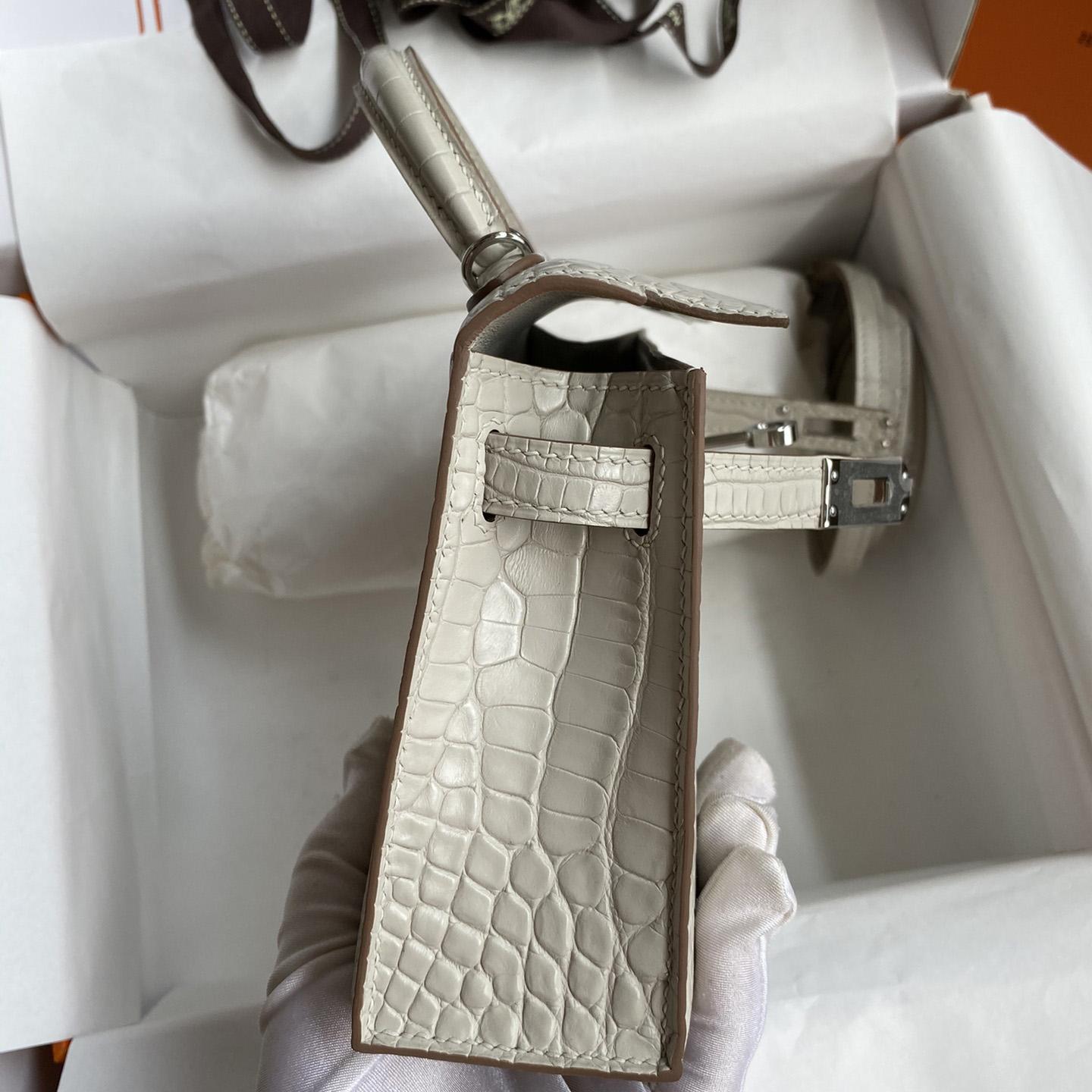 Hermes Mini Kelly 19 - DopestKickz