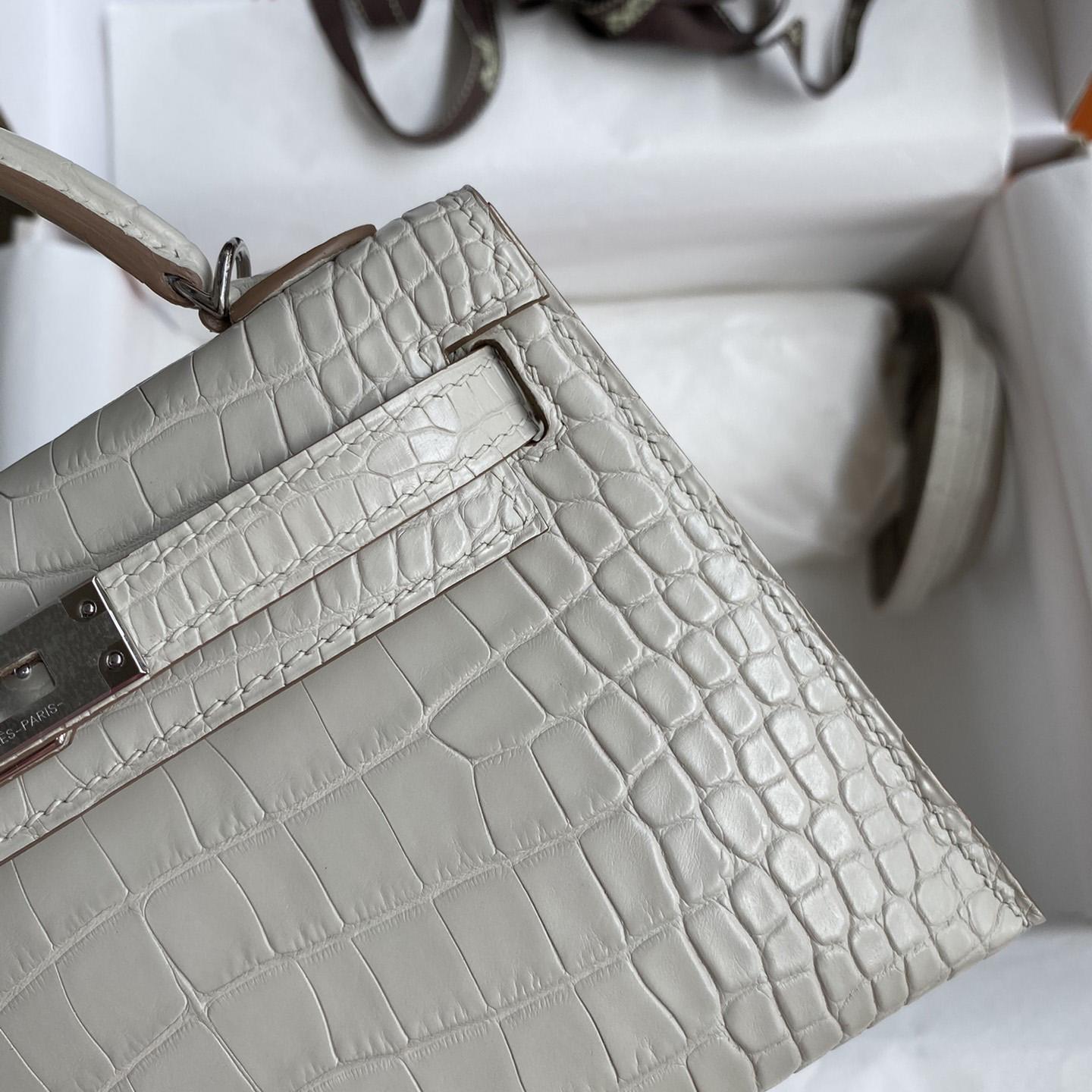 Hermes Mini Kelly 19 - DopestKickz