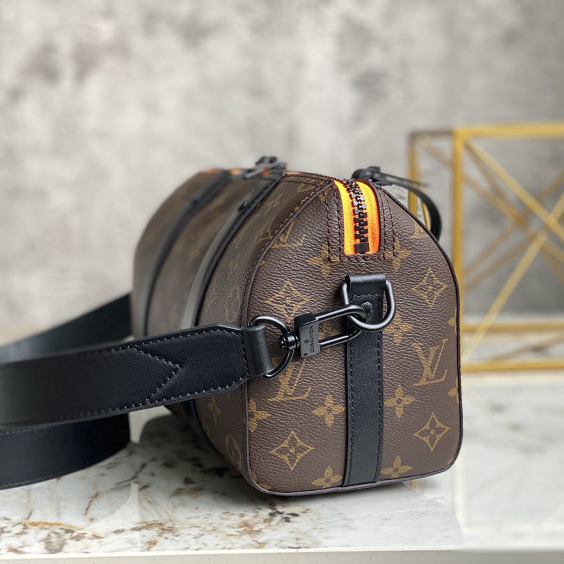 Louis Vuitton Pre-Owned Monogram LV Friends City Keepall Shoulder Bag （20*10*5cm）  M45652 - DopestKickz