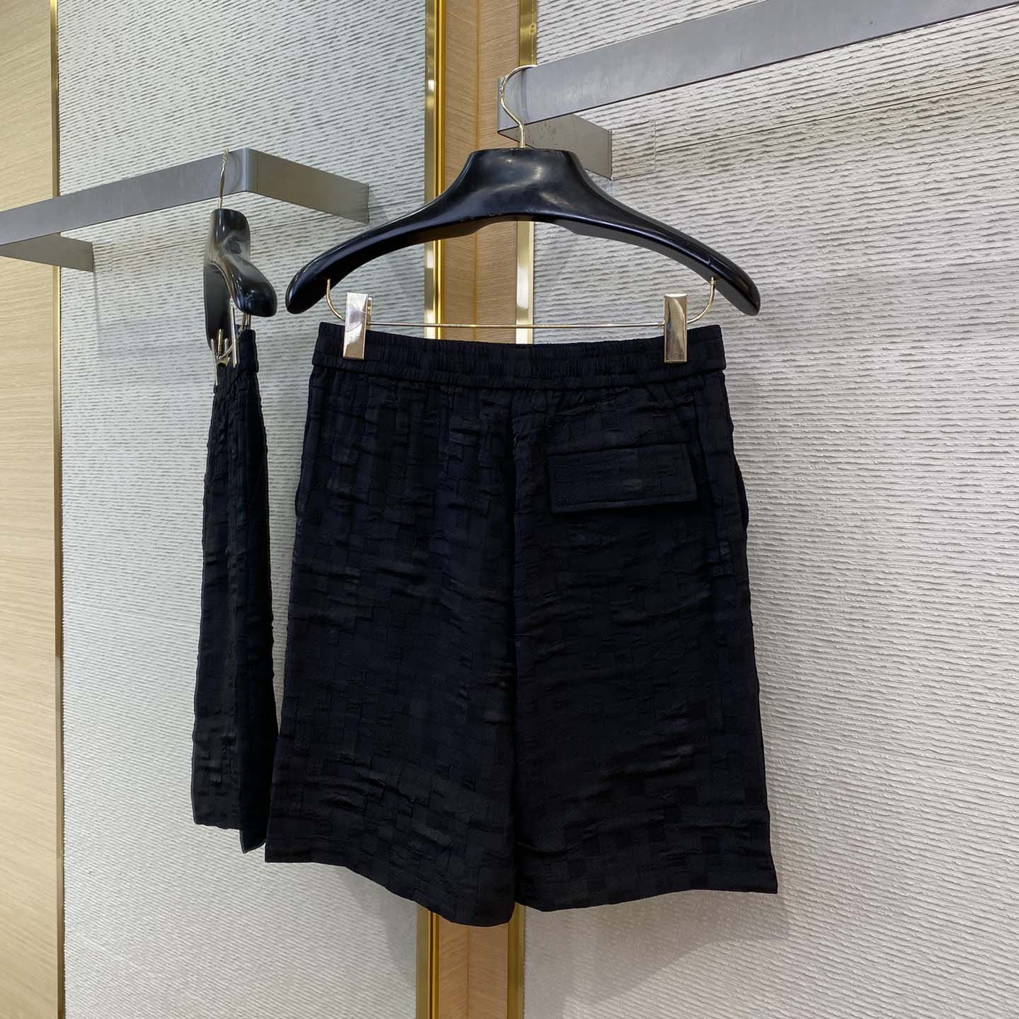 Louis Vuitton Graphic Jacquard Fluid Shorts  1AHCD5 - DopestKickz