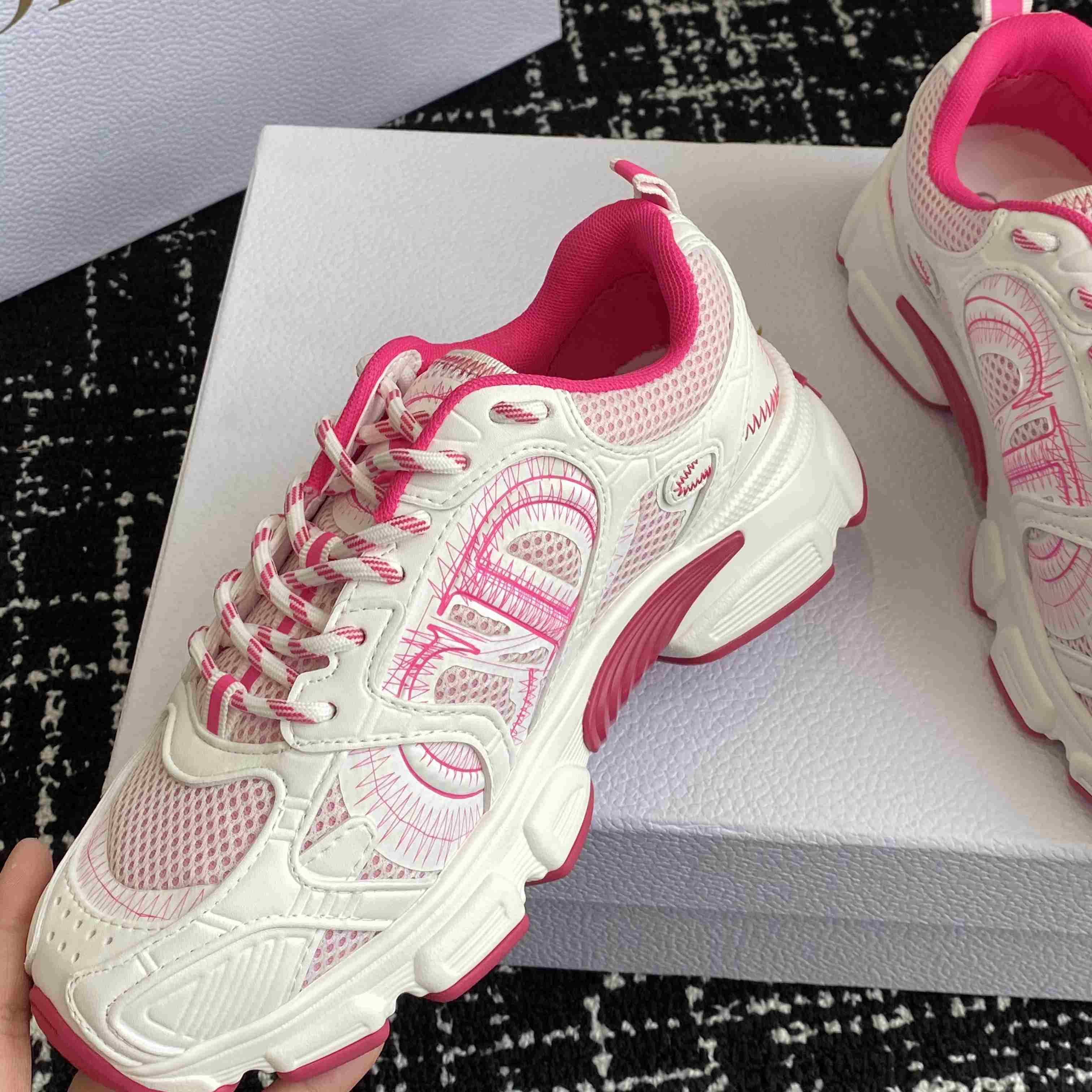 Miss Dior — Dior Chrono Sneaker  - DopestKickz