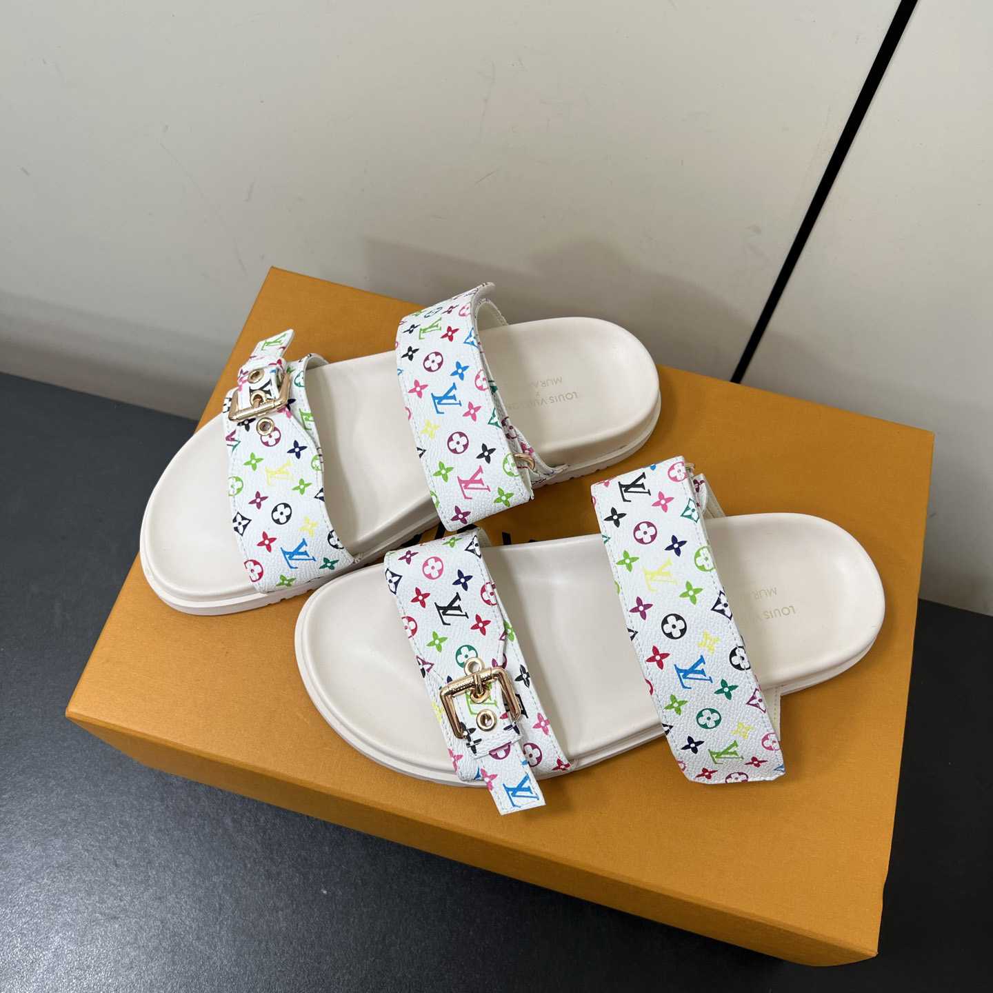 Louis Vuitton LV x TM Bom Dia Flat Comfort Mule   1AGXTV - DopestKickz