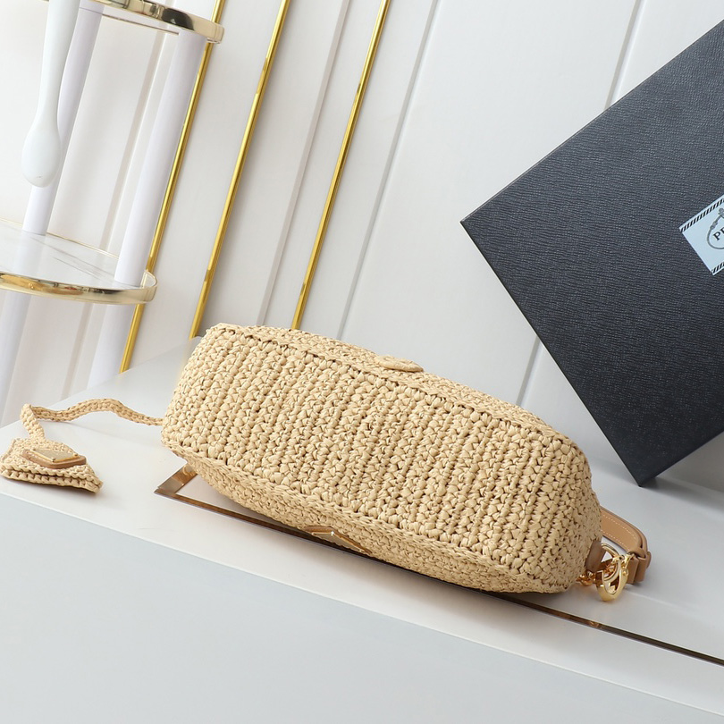 Prada Re-edition Crochet Mini-bag - DopestKickz