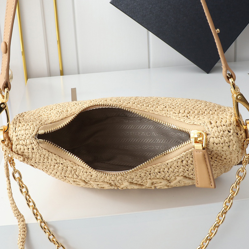 Prada Re-edition Crochet Mini-bag - DopestKickz