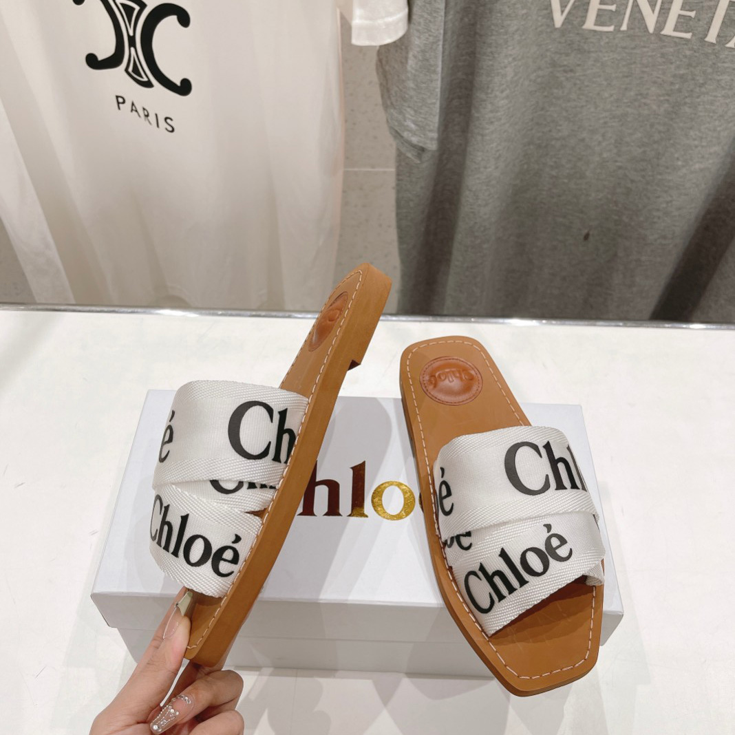 Chloe Woody Cloth Mules - DopestKickz
