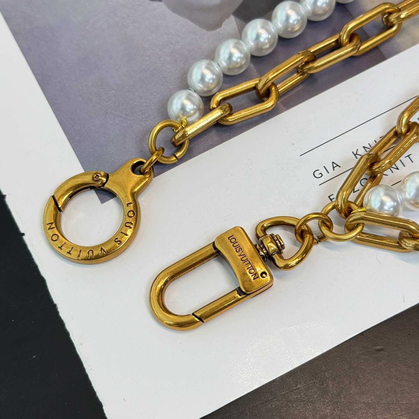 Louis Vuitton Chain Belt Pearls Bag Charm  M01689 - DopestKickz