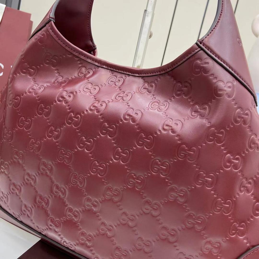 Gucci B Medium Shoulder Bag - DopestKickz