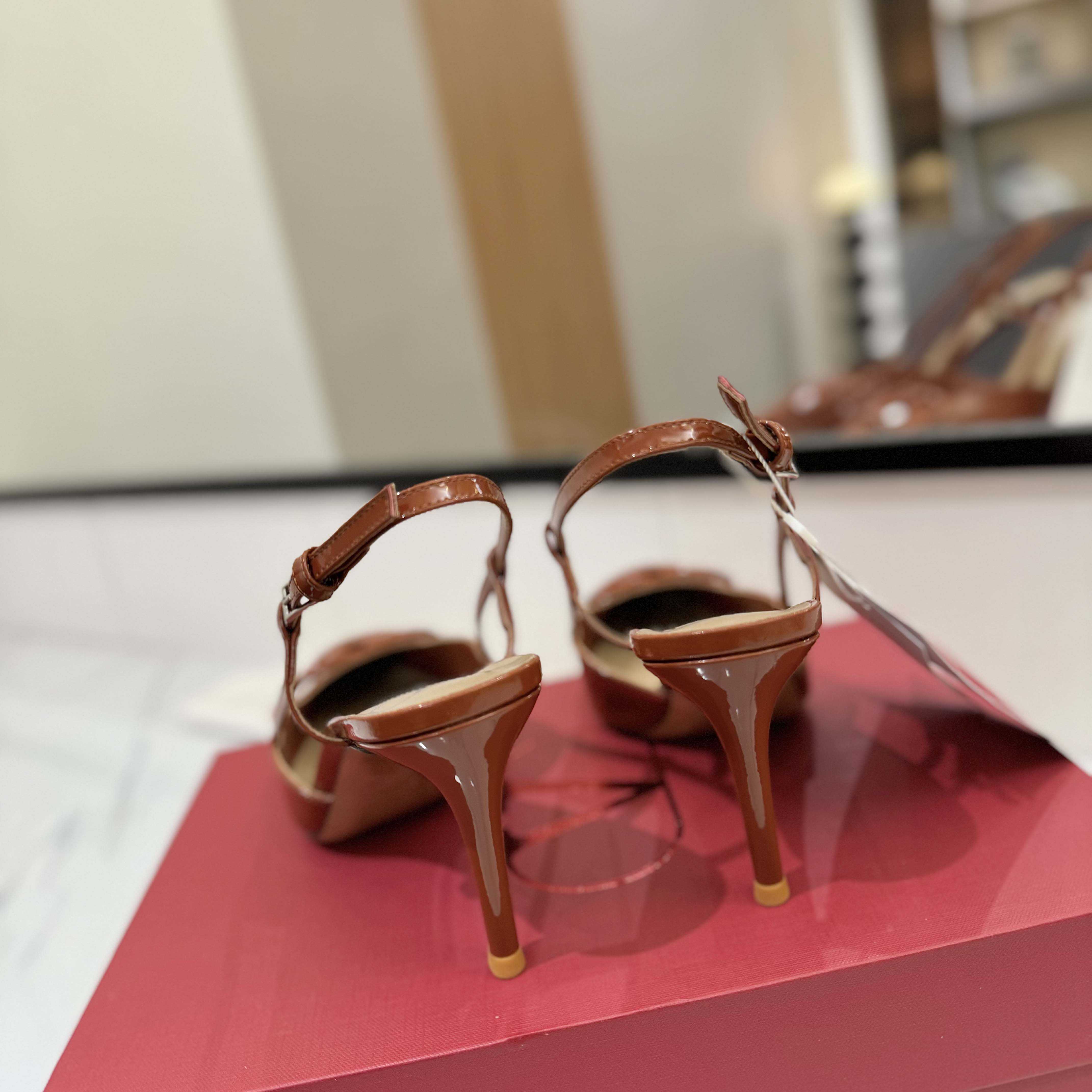 Vlogo Signature Patent Leather Slingback Pump 80mm - DopestKickz