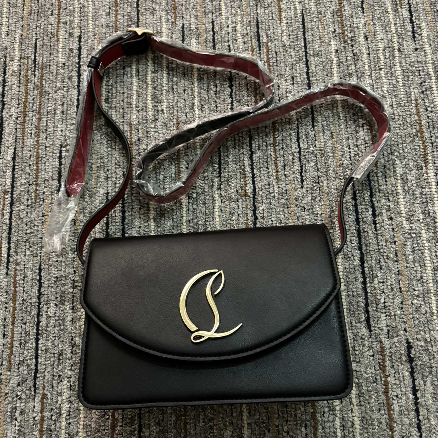 Christian Louboutin Crossbody Bag  (20-14-6.5cm) - DopestKickz