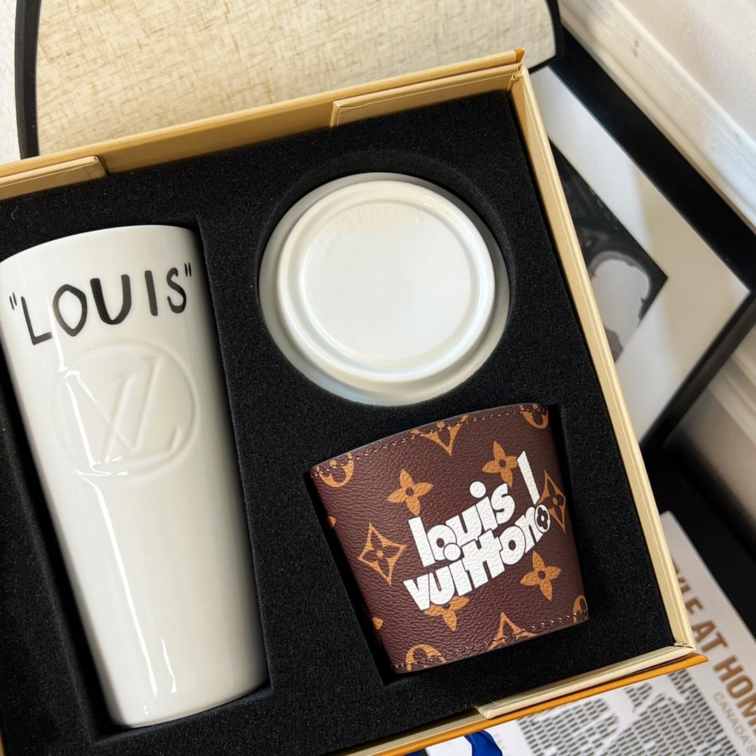 Louis Vuitton Cup Louis - DopestKickz