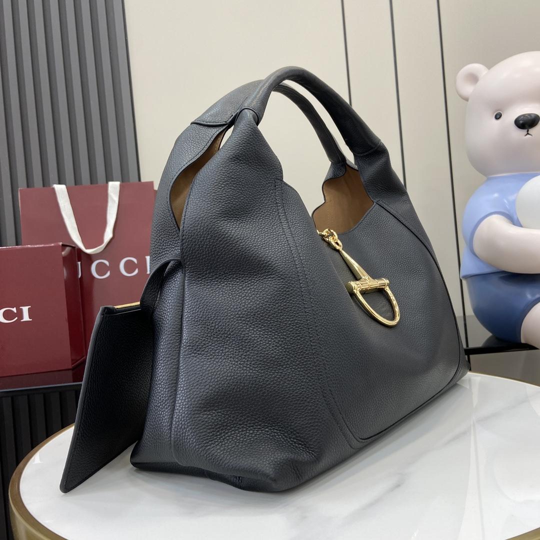Gucci Softbit Maxi Shoulder Bag - DopestKickz