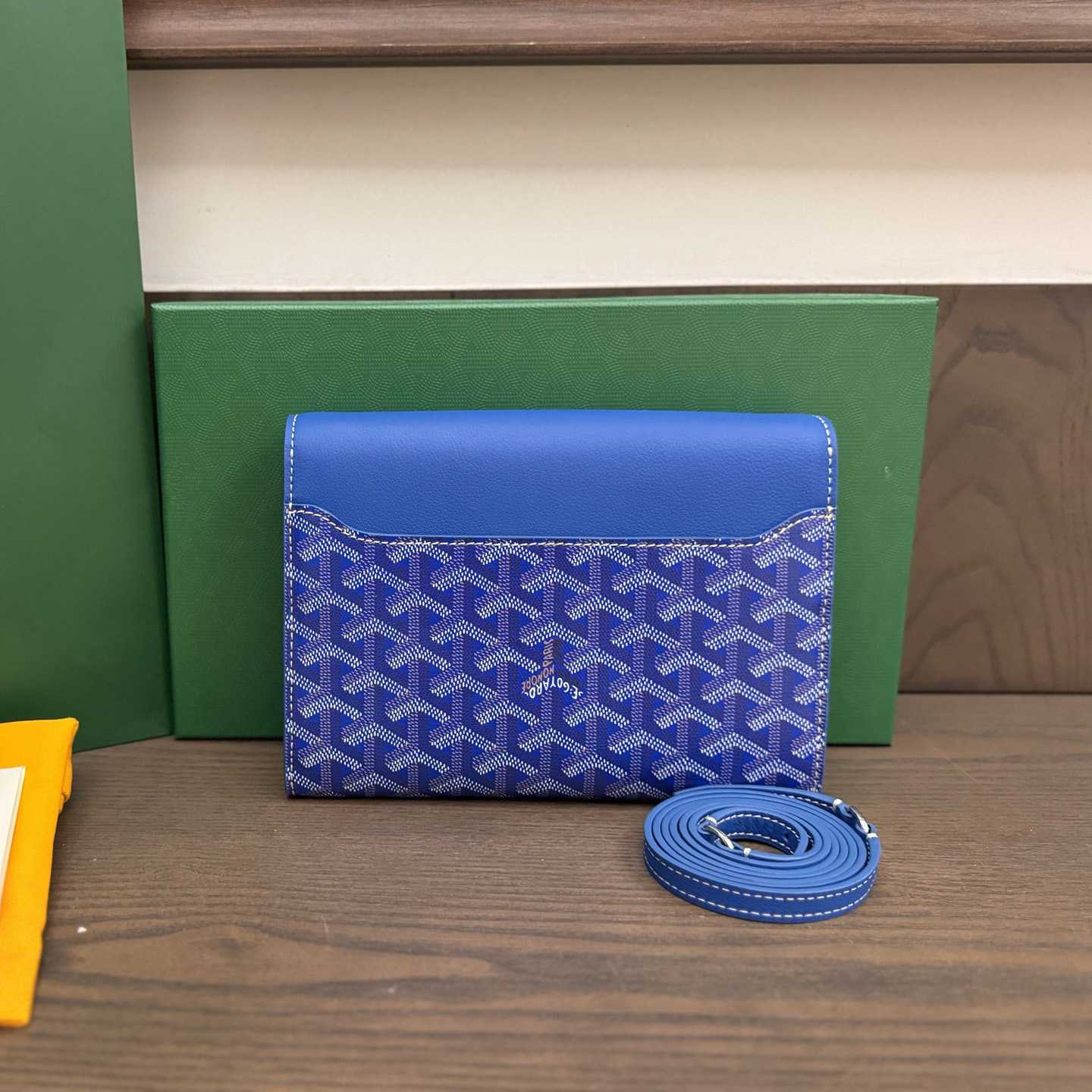 Goyard Chypre Wallet-Pouch - DopestKickz