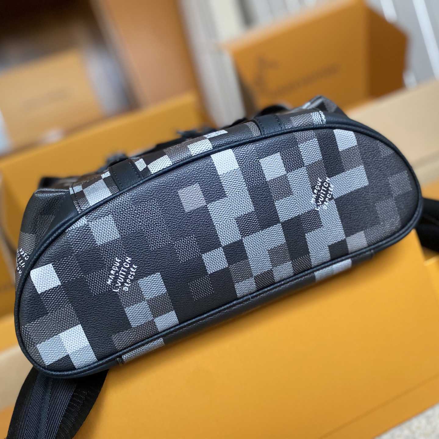 Louis Vuitton Christopher MM   M14952 - DopestKickz