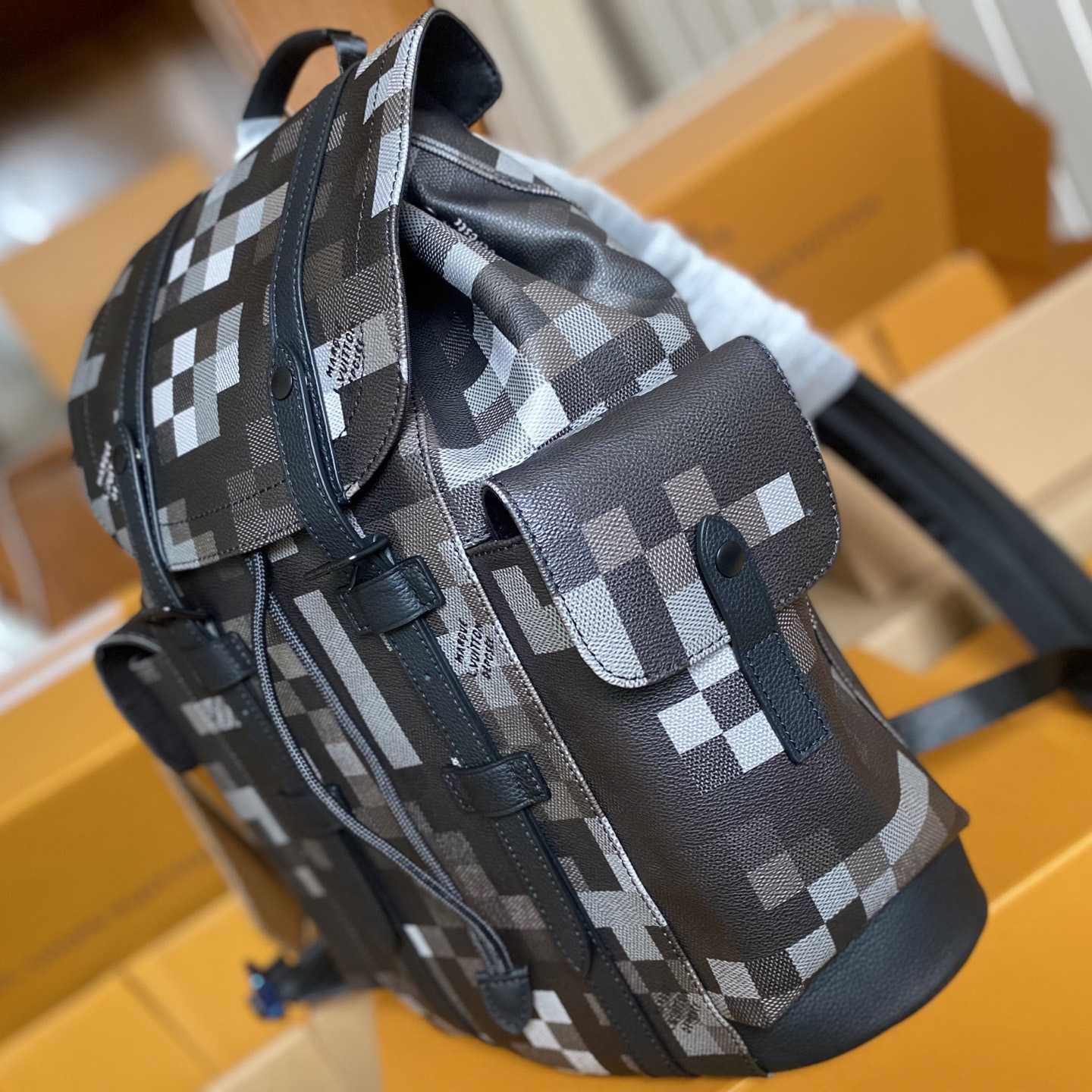 Louis Vuitton Christopher MM   M14952 - DopestKickz